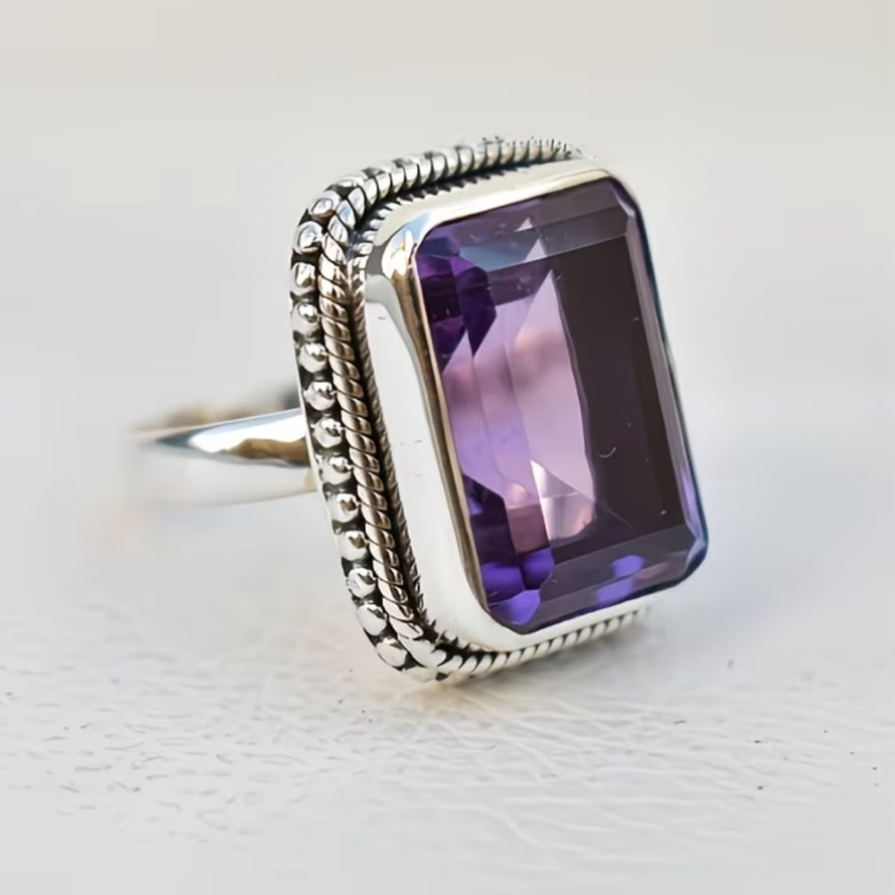 Purple Ice Gemstone Ring - Picture 5 of 5